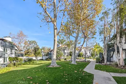 27 Lobelia, Rancho Santa Margarita, CA 92688 - Photo 35