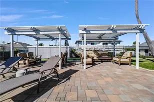 2504 University, Newport Beach, CA 92660 - Photo 27