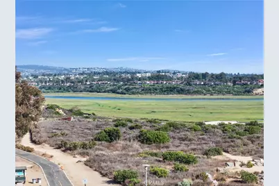 2504 University, Newport Beach, CA 92660 - Photo 31