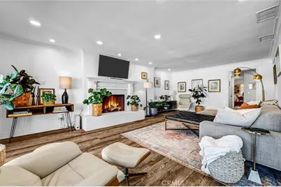 2504 University, Newport Beach, CA 92660 - Photo 5