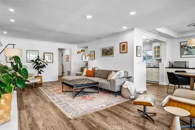 2504 University, Newport Beach, CA 92660 - Photo 3