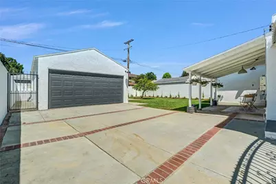 4155 Keever Avenue, Long Beach, CA 90807 - Photo 23