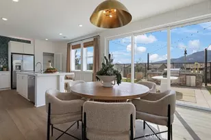 2148 Aneto Way, Santa Paula, CA 93060 - Photo 3