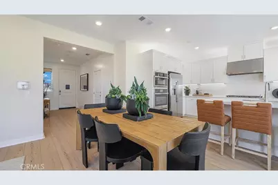 2146 Aneto Way, Santa Paula, CA 93060 - Photo 3