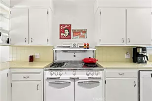 250 Palomares, Ventura, CA 93003 - Photo 9