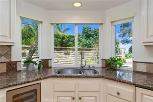 27555 Chantada, Mission Viejo, CA 92692 - Photo 19