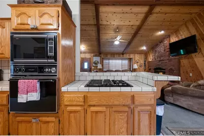 42745 Tannenbaum, Big Bear Lake, CA 92315 - Photo 11