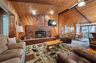 42745 Tannenbaum, Big Bear Lake, CA 92315 - Photo 3