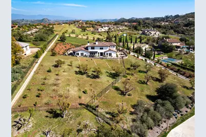 1210 Clos Duval, Bonsall, CA 92003 - Photo 45