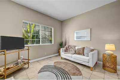 10 Flor De Mar, Rancho Santa Margarita, CA 92688 - Photo 5