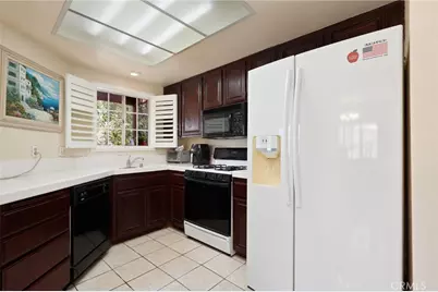 24441 Hillsdale Avenue #116, Laguna Hills, CA 92653 - Photo 5