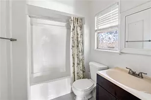 823 N Madison Ave, Pasadena, CA 91104 - Photo 9