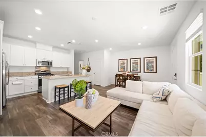 7109 Vernazza, Jurupa, CA 92880 - Photo 11