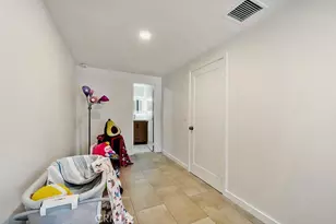 14532 Westfall Rd, Tustin, CA 92780 - Photo 19