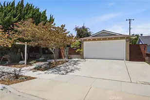5051 Sisson Dr, Huntington Beach, CA 92649 - Photo 3
