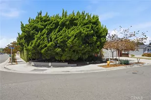 5051 Sisson Dr, Huntington Beach, CA 92649 - Photo 33