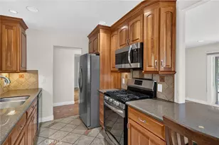 5051 Sisson Dr, Huntington Beach, CA 92649 - Photo 9