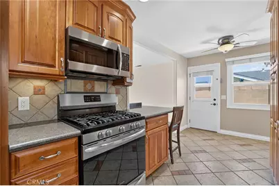 5051 Sisson Drive, Huntington Beach, CA 92649 - Photo 7