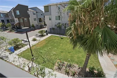 916 E 3rd St, Santa Ana, CA 92701 - Photo 43