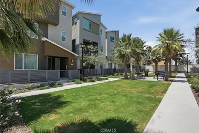 916 916 E 3rd St, Santa Ana, CA 92701 - Photo 49