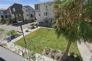 916 E 3rd St, Santa Ana, CA 92701 - Photo 43
