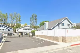 25255 Avenida Dorena, Newhall, CA 91321 - Photo 19