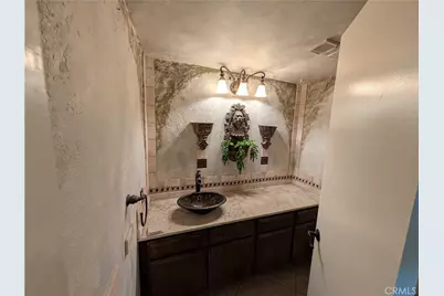 25255 Avenida Dorena, Newhall, CA 91321 - Photo 11