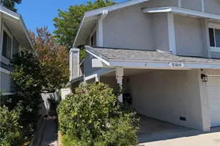 25255 Avenida Dorena, Newhall, CA 91321 - Photo 3