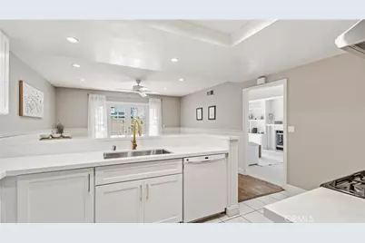 44 Silkberry, Irvine, CA 92614 - Photo 17