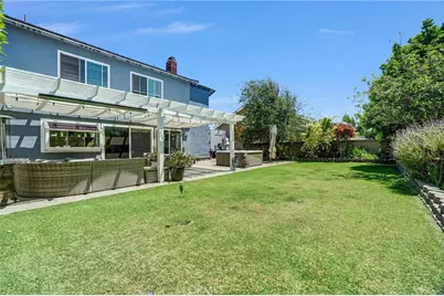 17661 Falkirk, Huntington Beach, CA 92649 - Photo 23