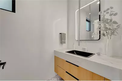 203 Indianapolis Avenue, Huntington Beach, CA 92648 - Photo 7
