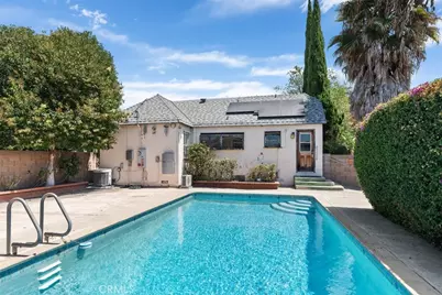 726 S Oak, Santa Ana, CA 92701 - Photo 1