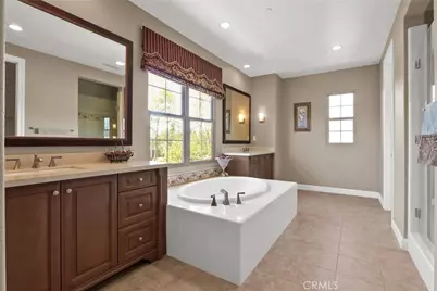 67 Hazelton, Irvine, CA 92620 - Photo 17