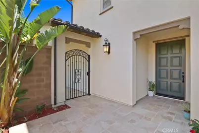 67 Hazelton, Irvine, CA 92620 - Photo 3