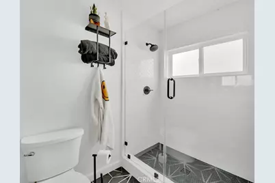 333 La Verne, Long Beach, CA 90803 - Photo 17
