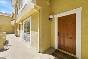451 S Oakland Ave, Pasadena, CA 91101 - Photo 5