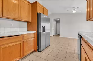 13473 Rochester, Phelan, CA 92371 - Photo 11