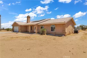 13473 Rochester, Phelan, CA 92371 - Photo 5