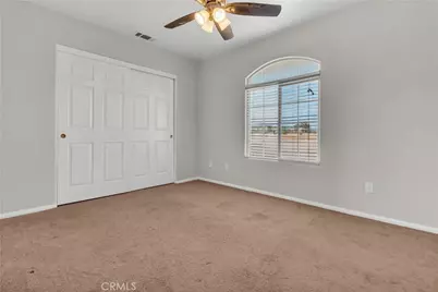 13473 Rochester, Phelan, CA 92371 - Photo 25