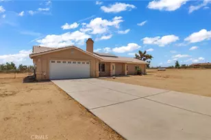 13473 Rochester, Phelan, CA 92371 - Photo 3