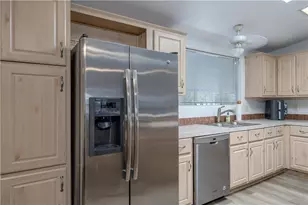 300 N Rampart, Orange, CA 92868 - Photo 15