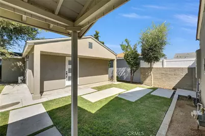 5867 Adenmoor Avenue, Lakewood, CA 90713 - Photo 17