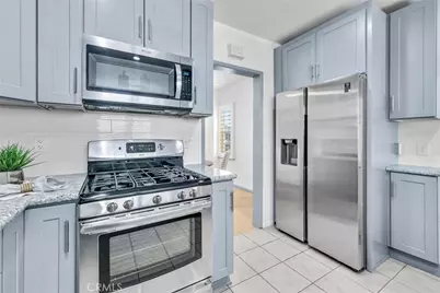 5867 Adenmoor Avenue, Lakewood, CA 90713 - Photo 9