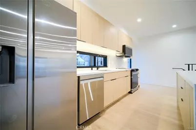 616 N Mariposa Ave Avenue, Los Angeles, CA 90004 - Photo 55