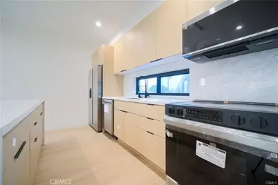 616 N Mariposa Ave Avenue, Los Angeles, CA 90004 - Photo 29