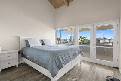 4051 Davenport, Huntington Beach, CA 92649 - Photo 35