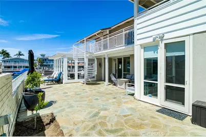 4051 Davenport, Huntington Beach, CA 92649 - Photo 3