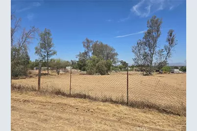 20495 Haines, Perris, CA 92570 - Photo 5