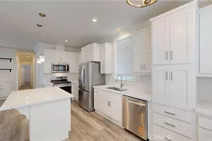 903 W 17th Street, Costa Mesa, CA 92627 - Photo 11