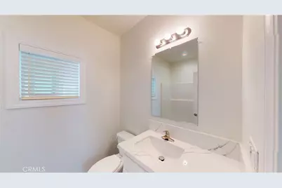 903 W 17th Street #24, Costa Mesa, CA 92627 - Photo 15